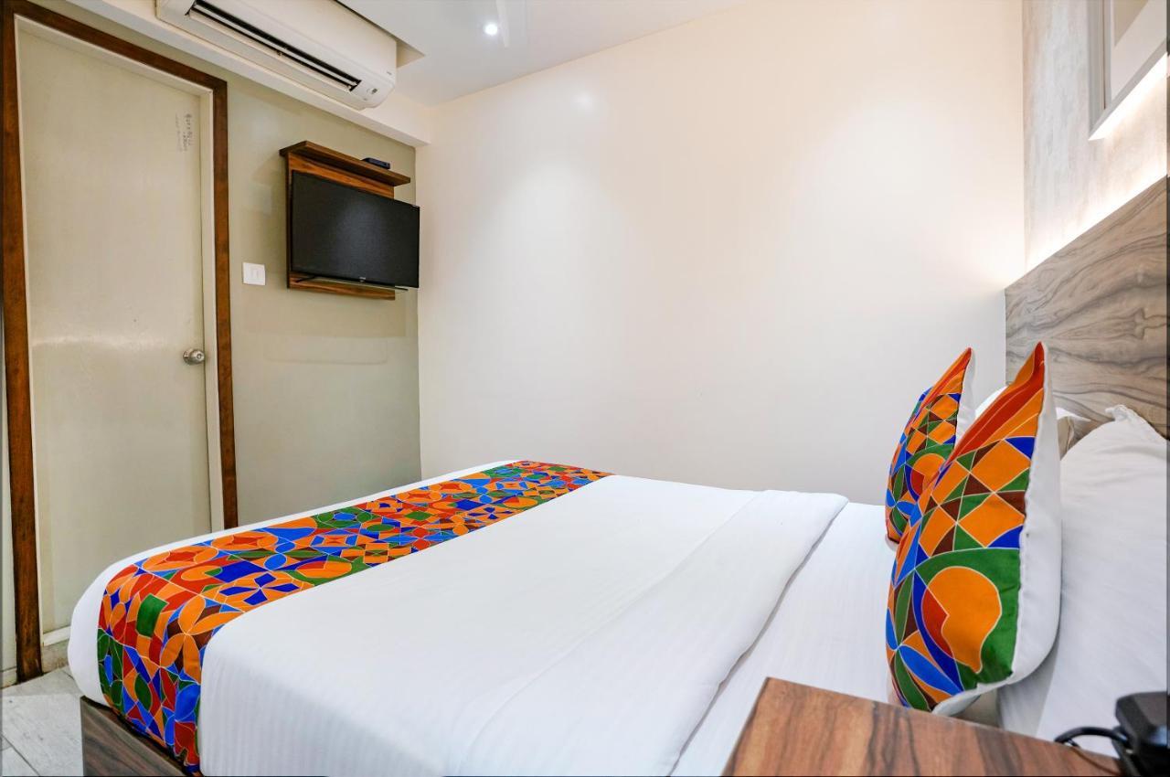 Fabexpress The Dream Residency - Nr Mumbai International Airport Hotel Buitenkant foto