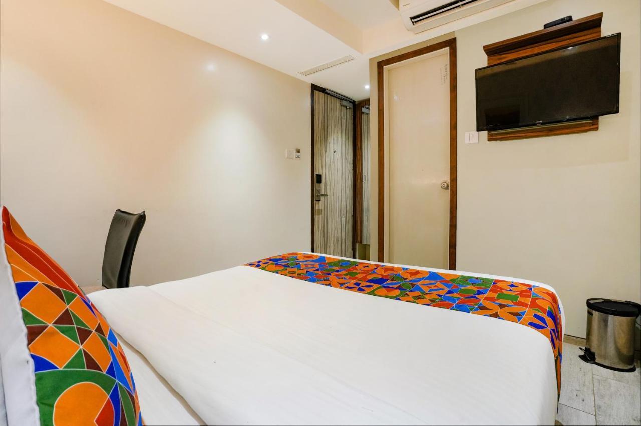 Fabexpress The Dream Residency - Nr Mumbai International Airport Hotel Buitenkant foto