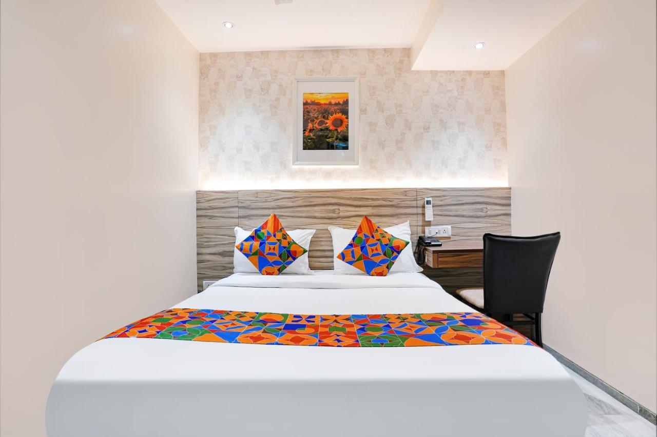 Fabexpress The Dream Residency - Nr Mumbai International Airport Hotel Buitenkant foto